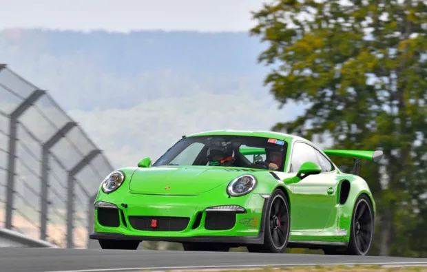 Porsche 911 GT3 RS 991 fahren auf dem Nürburgring (10 Rdn.) - 8