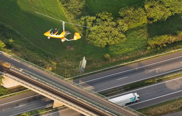 Tragschrauber-Rundflug Hamburg (60 Min.) - 8