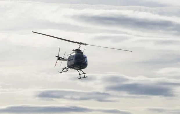 Hubschrauber Rundflug Föhren (20 Min.) - 7
