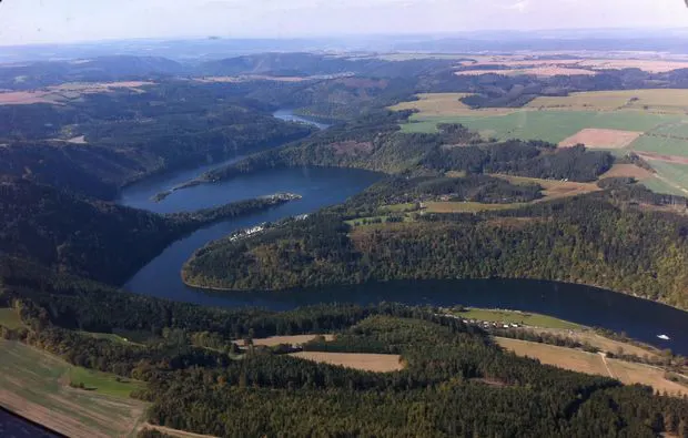 Flugzeug-Rundflug Schöngleina (60 Min.) - 9