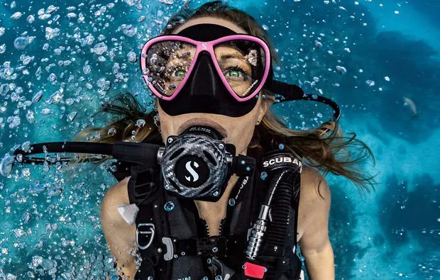 Tauchschnupperkurs im Pool Hamburg - 7