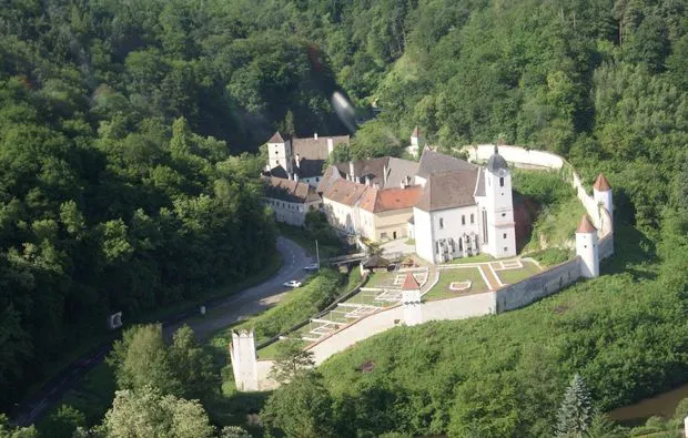 Hubschrauber Rundflug - Wachaurundflug Kilb - 7