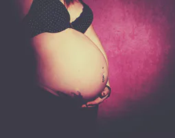 Babybauch Fotoshooting Niederwinkling