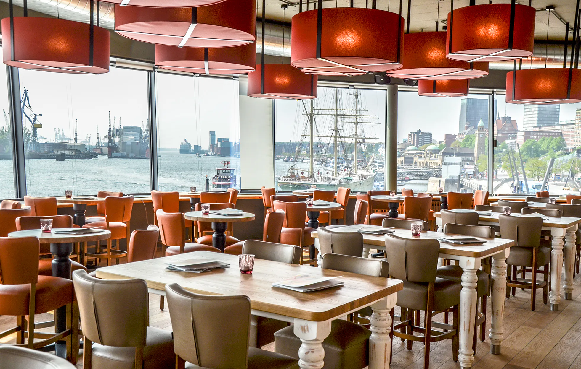 Flugzeug-Rundflug mit Frühstück Hamburg - 5