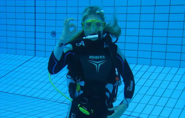 Tauchschnupperkurs im Pool München - 4