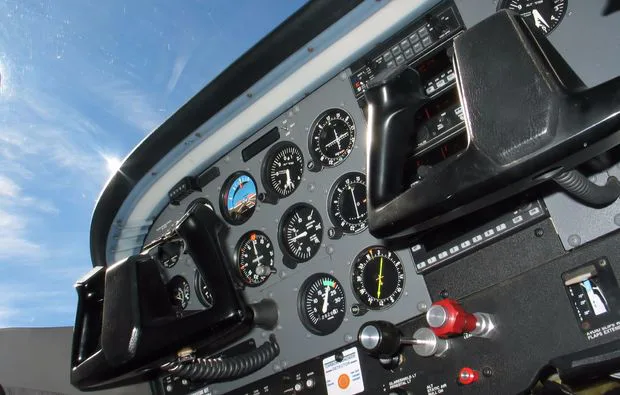 Flugzeug selber fliegen Würselen - 4