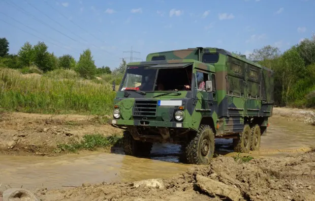 Volvo Lappländer 6x6 offroad fahren Großmehring - 5
