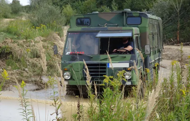 Volvo Lappländer 6x6 offroad fahren Großmehring - 7