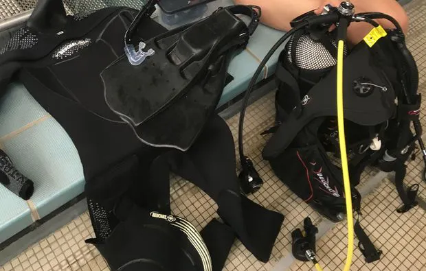 Tauchschnupperkurs im Pool Hochheim am Main - 11