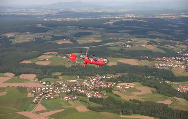 Tragschrauber Rundflug Weiden in der Oberpfalz (30 Min.) - 10