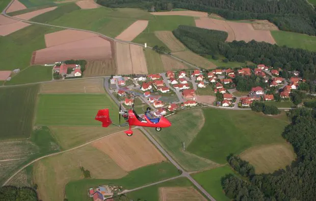 Tragschrauber Rundflug Weiden in der Oberpfalz (30 Min.) - 12