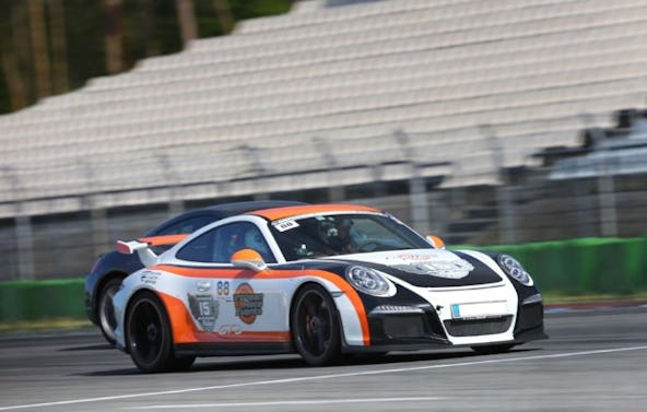 Renntaxi Porsche 911 GT3 fahren Lausitzring (2 Rdn.)