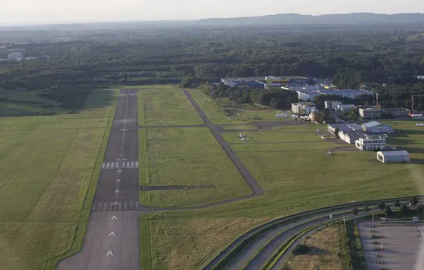 Flugzeug-Rundflug Freiburg - 5