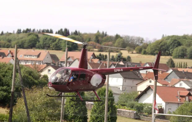 Romantik-Hubschrauber-Rundflug Würzburg für 2 (20 Min.) - 2