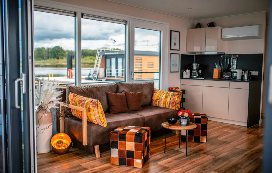 Kurzurlaub Floatinghouse Bärwalder See für 4 (2 Nächte) - 5