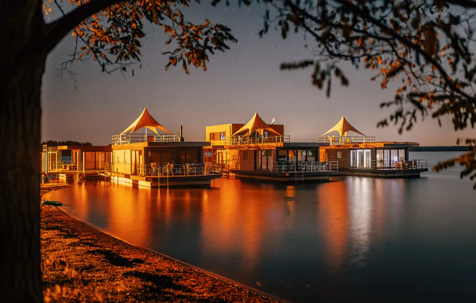 Kurzurlaub Floatinghouse Gräbendorfer See für 4 (2 Nächte) - 6