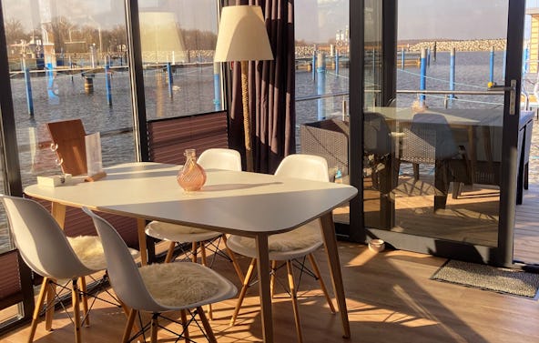 Hausboot Übernachtung mit Sauna Barth für 4 (2 Nächte)