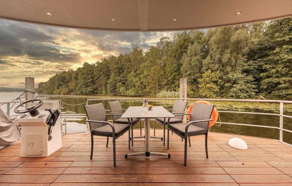 Kurzurlaub Floatinghouse Weserbergland für 4 (2 Nächte)