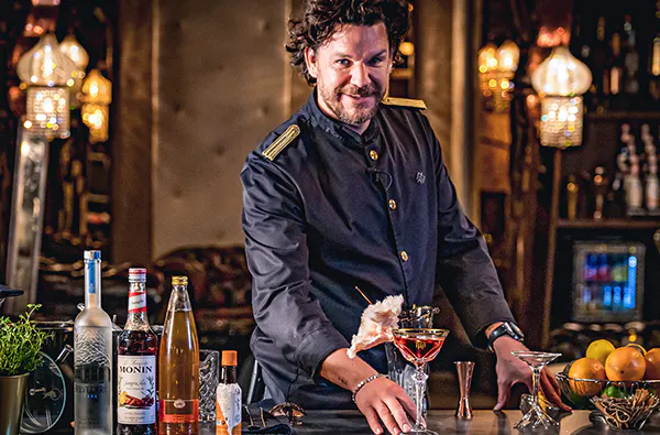 Online Cocktailkurs mit Mario Hofferer (ca. 2,5 Std.) - 6
