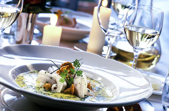 Schifffahrt auf der Elbe Dresden mit Dinner - 7