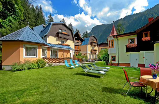 Thermen-Kurzurlaub im Gasteinertal für 2 - 8