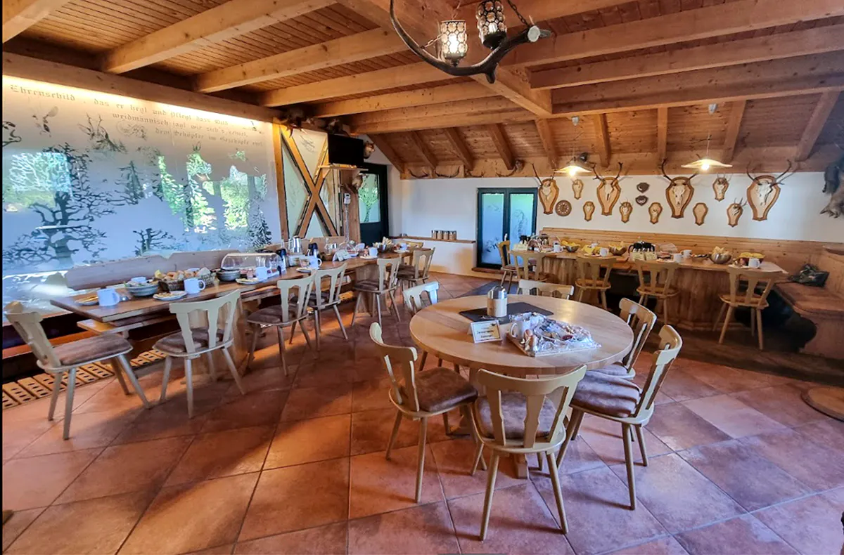 Baumhaus Übernachtung Sulzfeld für 2 - 7