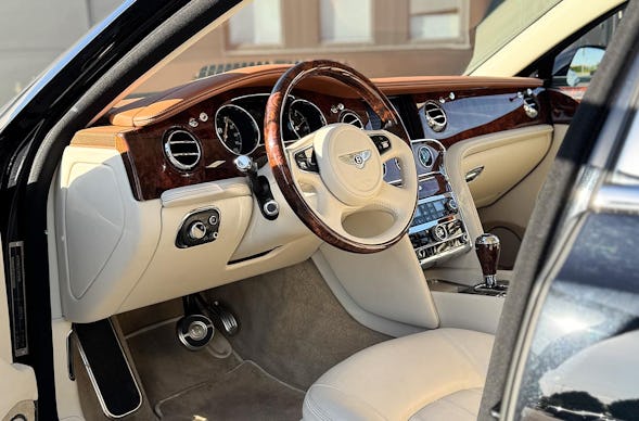 Bentley Mulsanne mieten (12 Std.)