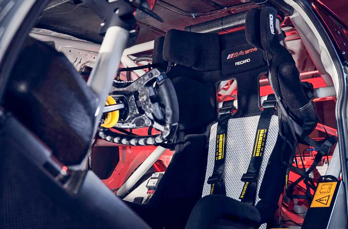 BMW M4 Racetaxi zum NLS-Rennen Nürburgring-Nordschleife - 5