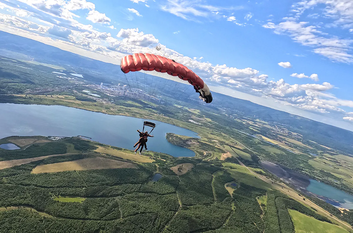 Fallschirm Tandemsprung in Most (Tschechien) - 11