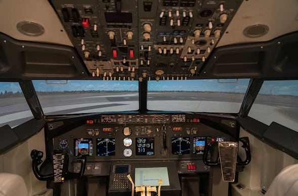 Flugsimulator Boeing B737 Frankfurt am Main (30 Min.)