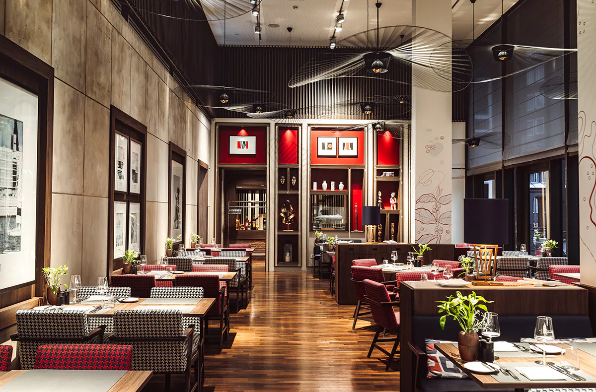 Candle Light Dinner & Hafenlichterfahrt Hamburg für 2 - 5