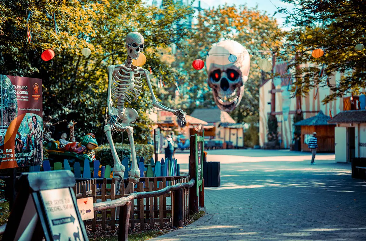 Halloween-Erlebnisreise im Serengeti Park für 2 (1 Nacht) - 7