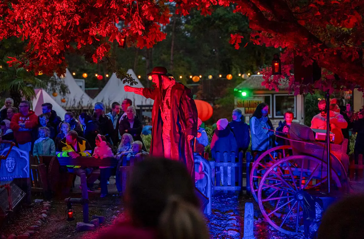 Halloween-Erlebnisreise im Serengeti Park für 2 (1 Nacht) - 11