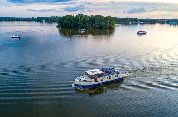 Hausboot-Übernachtung Rechlin für 5 (4 Nächte)