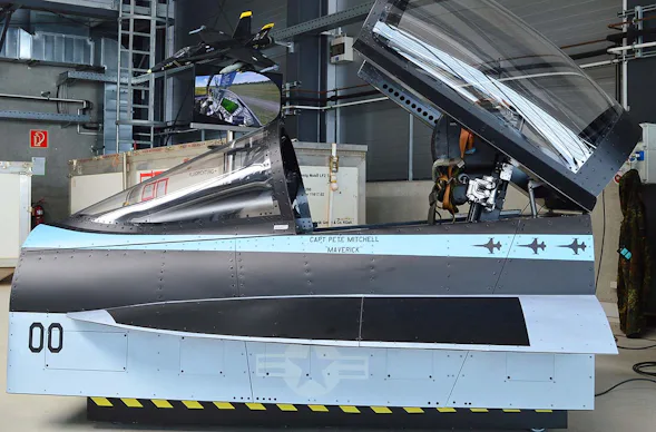 Kampfjet Simulator F18 Hornet (60min) "Maverick for a Day" Hamburg