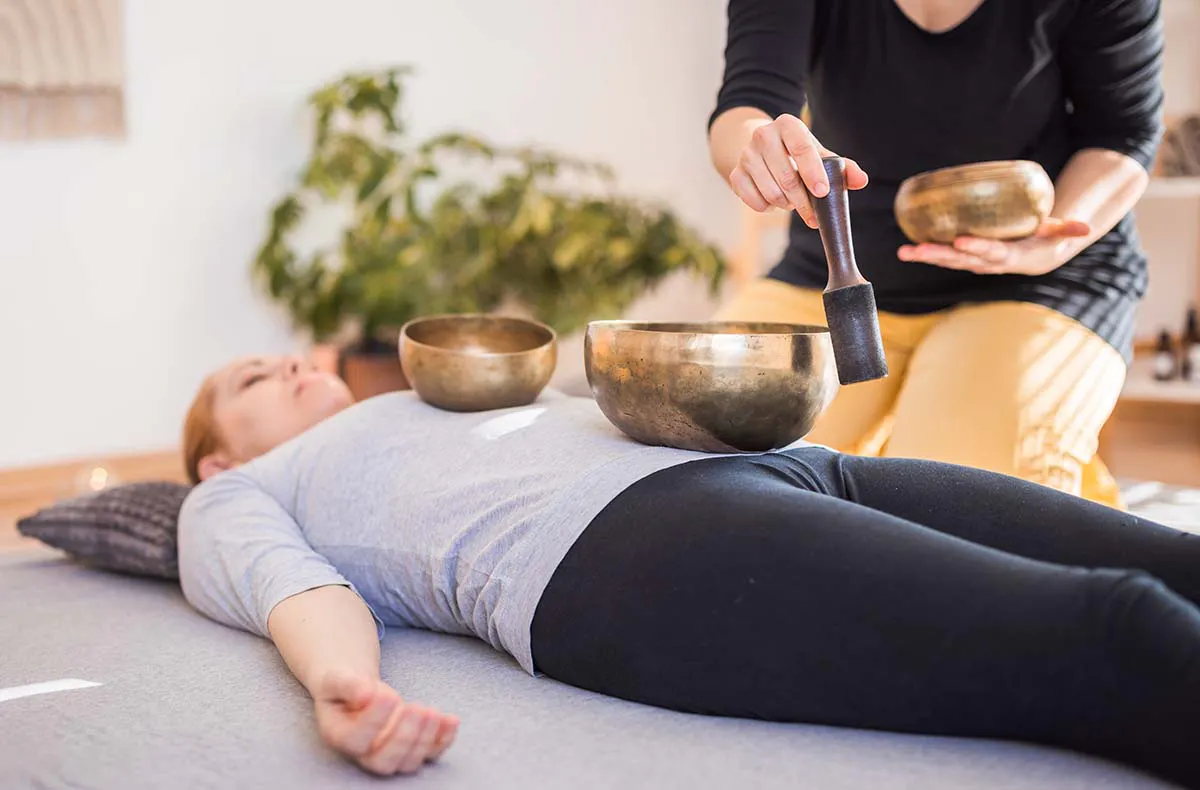 Klangschalenmassage bei Pforzheim - 3