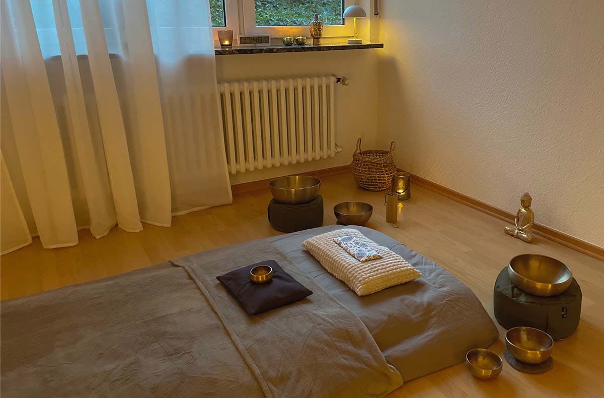 Klangschalenmassage Bonn - 5