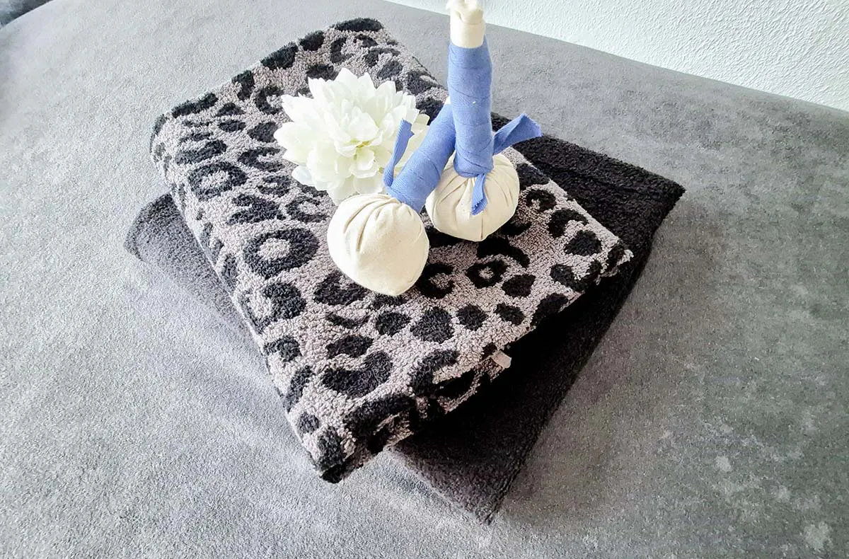 Kräuterstempel-Massage Weiden in der Oberpfalz - 2