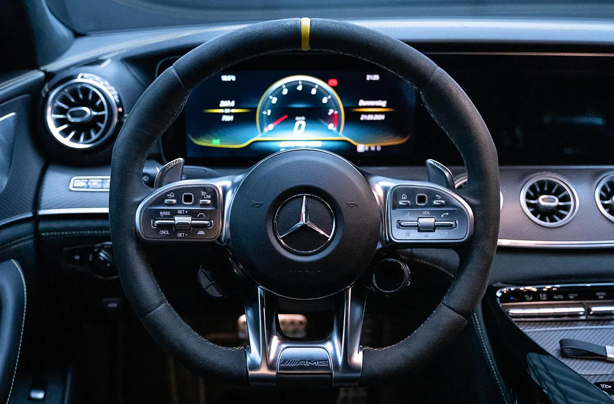 Mercedes GT63s AMG mieten (Wochenende) - 5