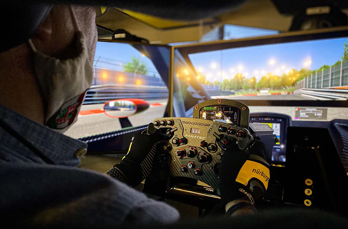 Rennsimulator Nürburg - 1