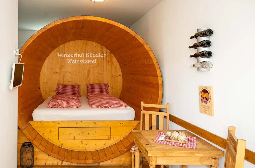 Single Urlaub in der Weinfass Suite (1 Nacht)