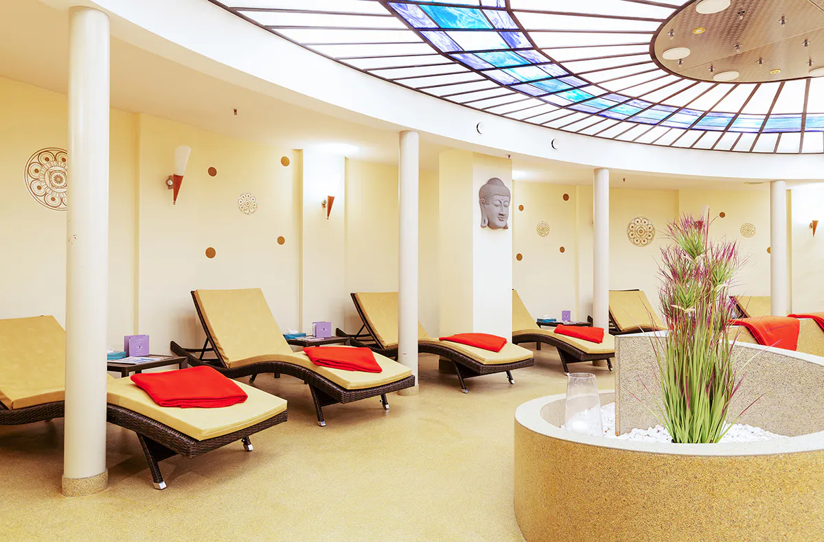 Hotstone Massage mit Spa Berlin - Alexanderplatz - 8