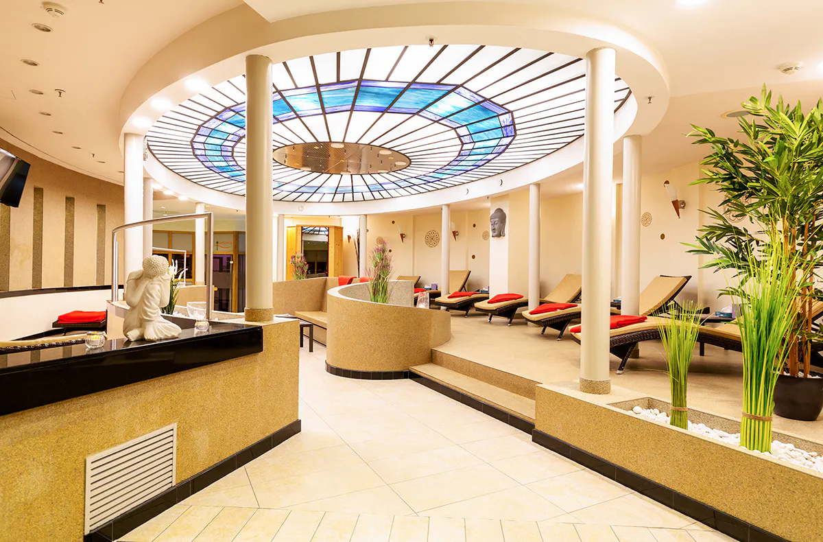 Hotstone Massage mit Spa Berlin - Alexanderplatz - 9