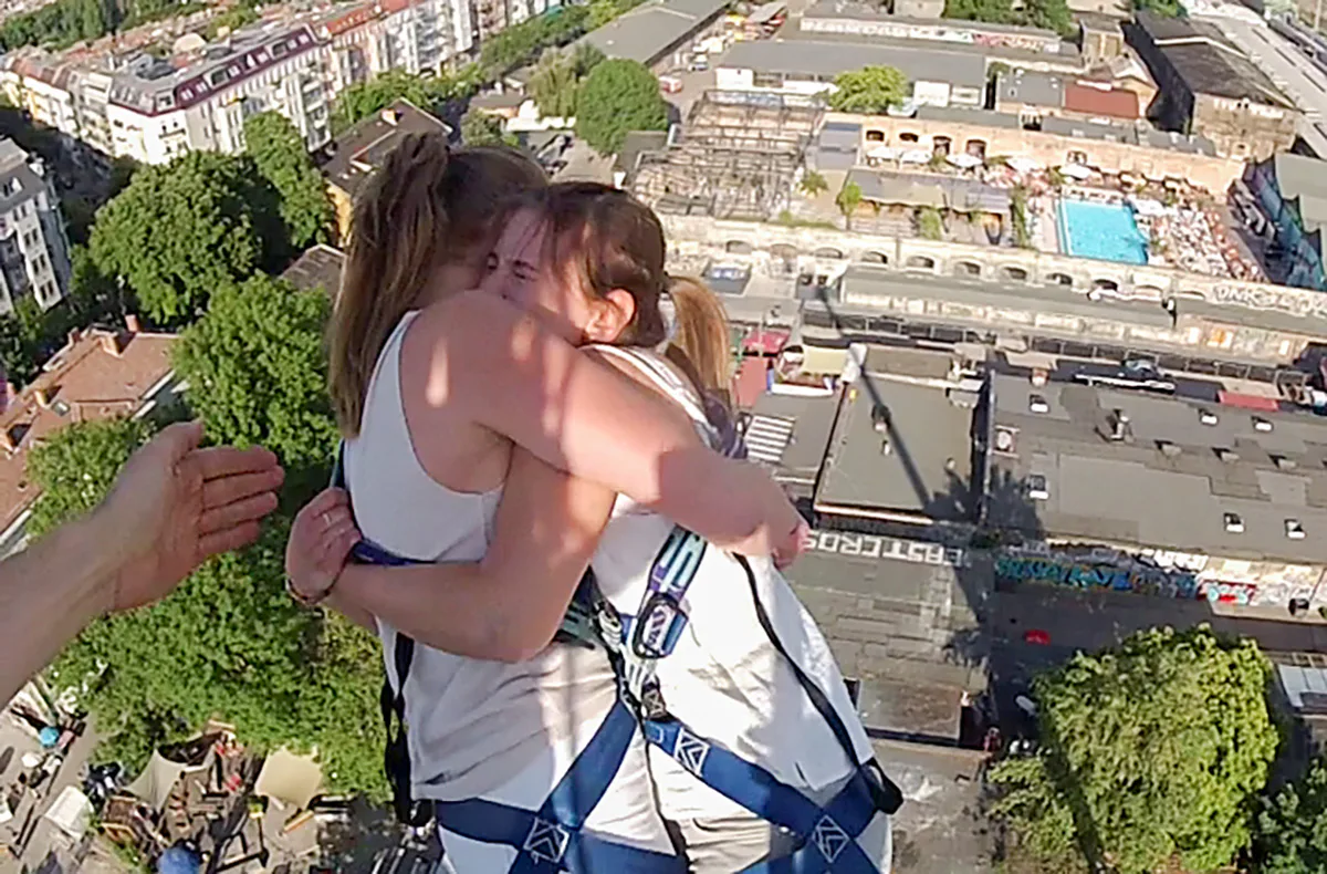 Tandem Bungee Jumping Berlin für 2 - 4