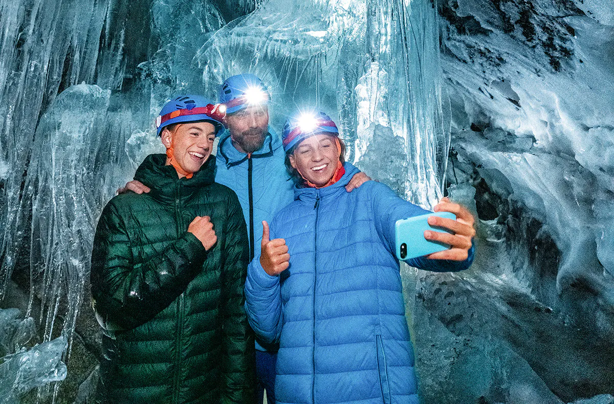 Tour durch den Natureispalast im Hintertuxer Gletscher - 5