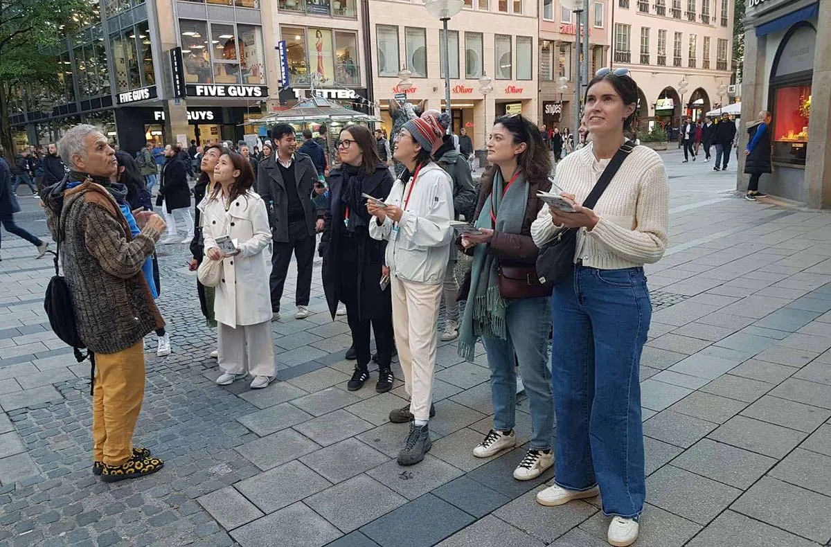 Travel Illustration München - 5