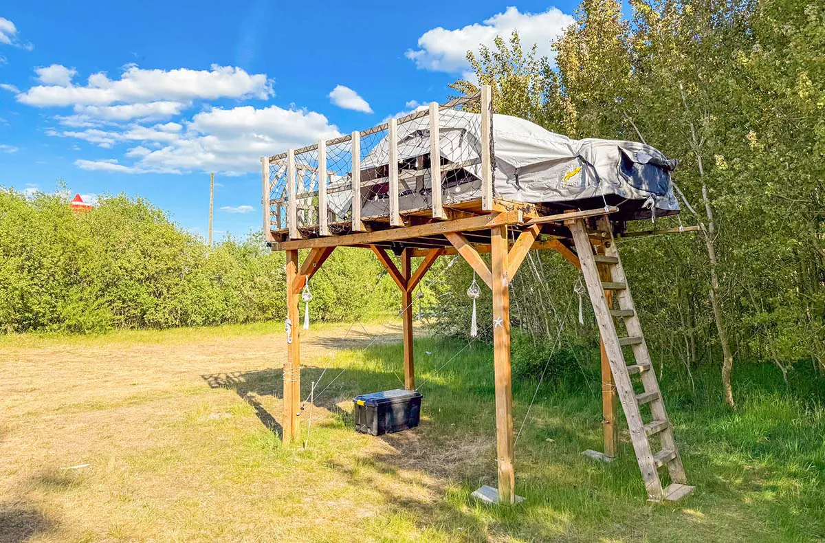 Außergewöhnlich Übernachten im Dachzelt Sandsted für 2 - 5