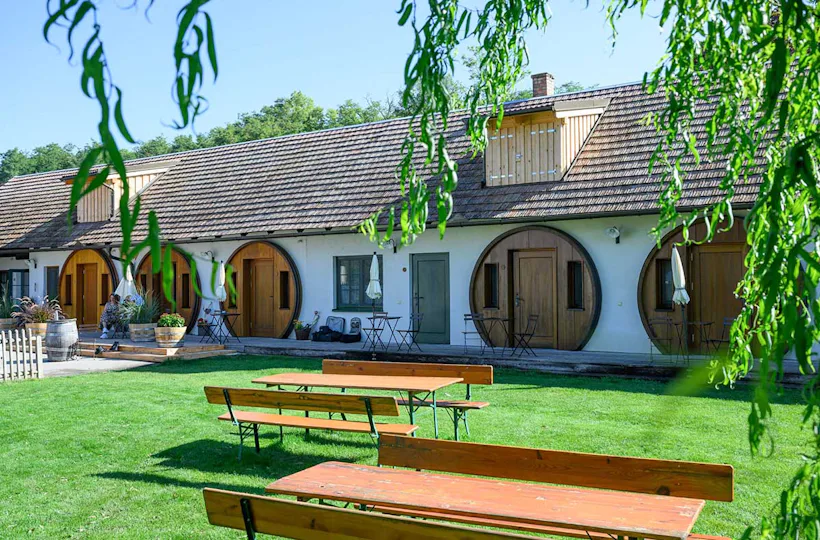 Nacht in der Weinfass-Suite im Weinviertel für 2