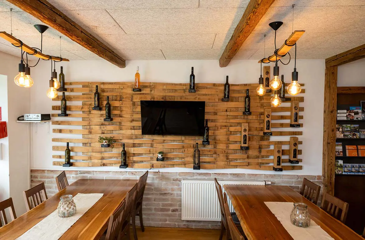 Urlaub mit Freunden im Weinfass mit Wellness Grub an der March - 5