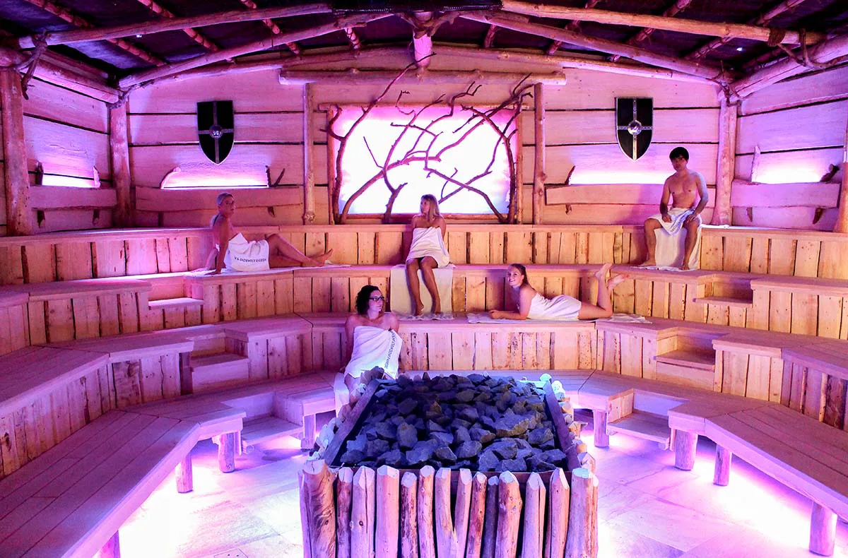 Wellnessurlaub Therme Sinsheim und Technikmuseum für 2 (3 Nächte) - 4